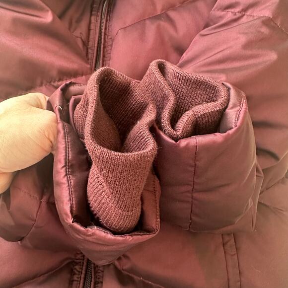 Lands' End Women's Down Shimmery Bergundy Purple Long Parka Size Medium - Picture 8 of 16